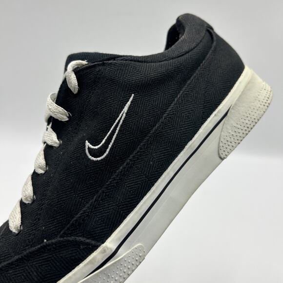 VINTAGE 1999 NIKE GTS 142003-014 Men\'s Black Trainers Sneakers Size 11.5 Y2K main image 5